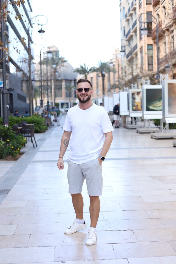 agenție marketing digital, creare website seo, reclame Facebook, reclame TikTok, reclame Google Ads, social media management, creare logo, design grafic, optimizare SEO, marketing online, strategii digitale, conținut creativ, branding digital, campanii publicitare, web development, promovare online, management reclame, optimizare conversii, design responsive, campanii de succes, targetare audiență, promovare pe social media, creștere vizibilitate, reclame PPC, identitate vizuală, strategii de marketing, optimizare site, campanii TikTok, soluții creative, agenție full-service